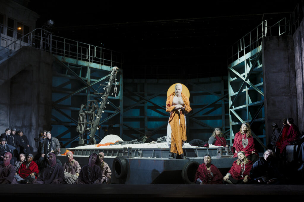Chor des Theater Bonn, Tänzerinnen und Tänzer, Cody Quattlebaum
© Max Borchardt